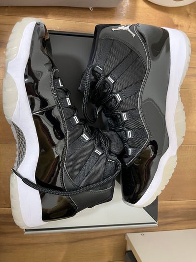 Nike Air Jordan 11 "Jubilee"