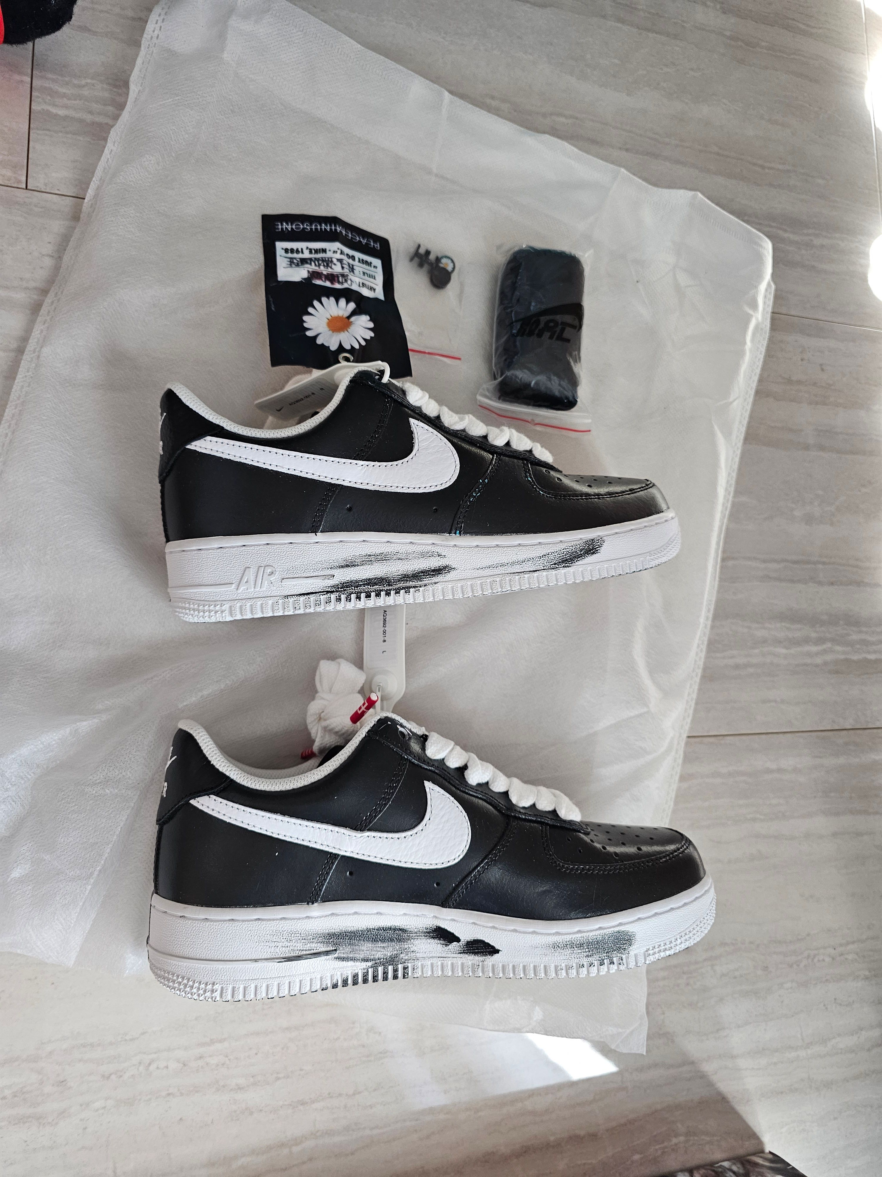 PEACEMINUSONE × Nike Air Force 1 Low Para Noise "Black" / G-DRAGON