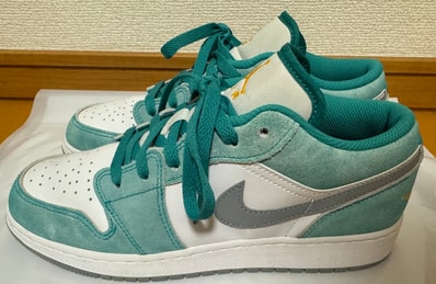 Nike GS Air Jordan 1 Low "New Emerald"