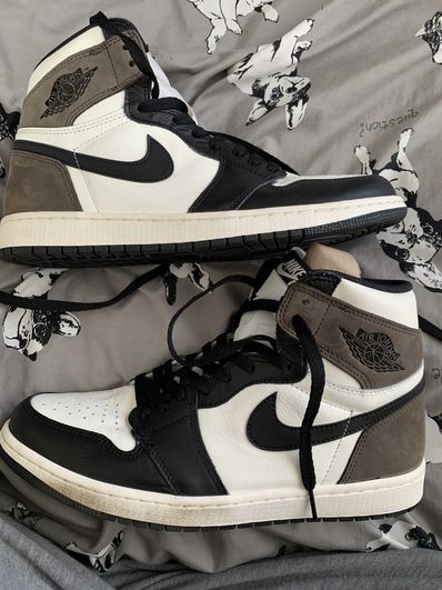 Nike Air Jordan 1 High OG "Sail/Dark Mocha/Black"