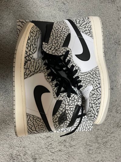 Nike Air Jordan 1 High OG "White Cement/Safari"