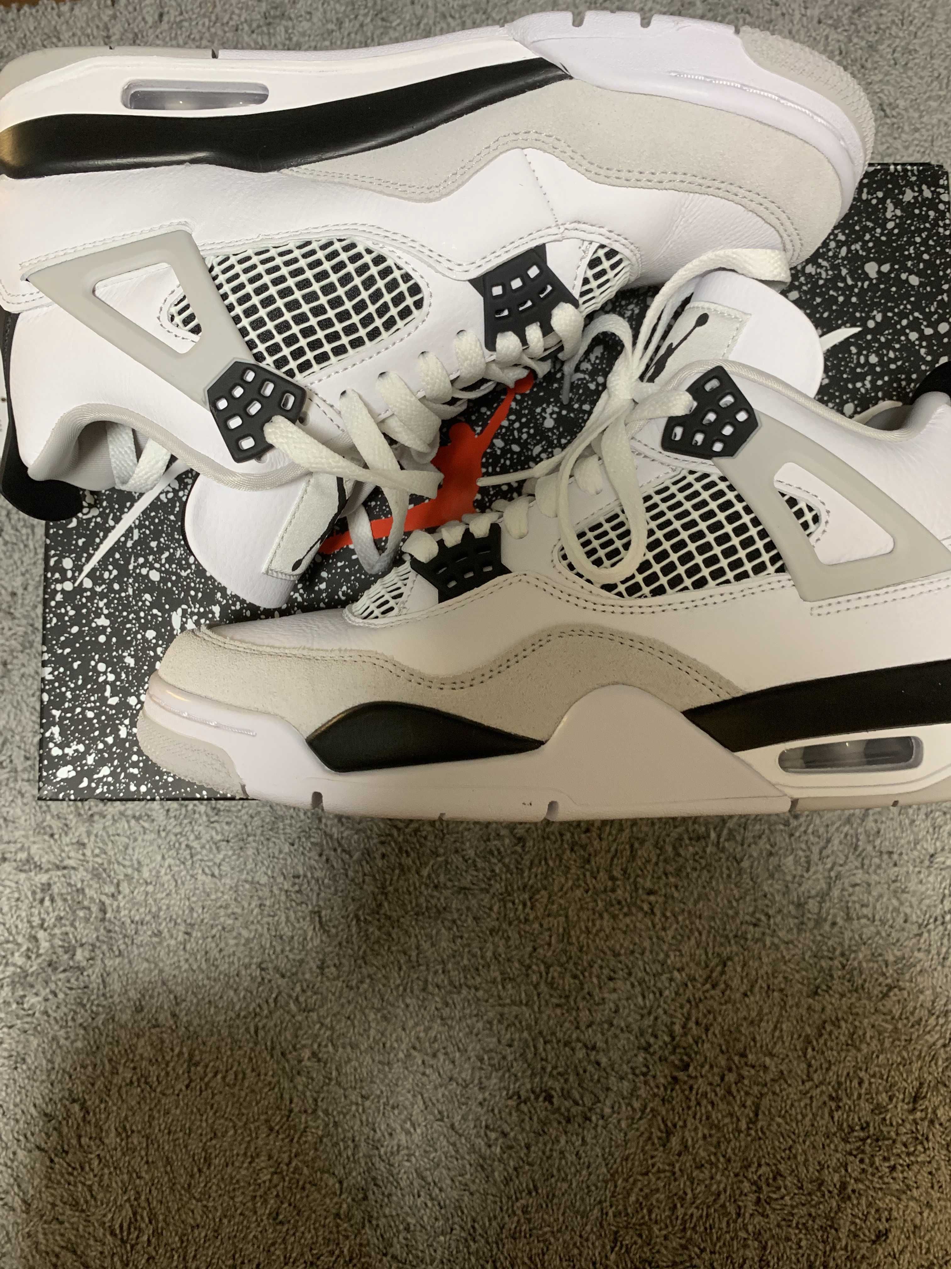 Nike Air Jordan 4 "Military Black"