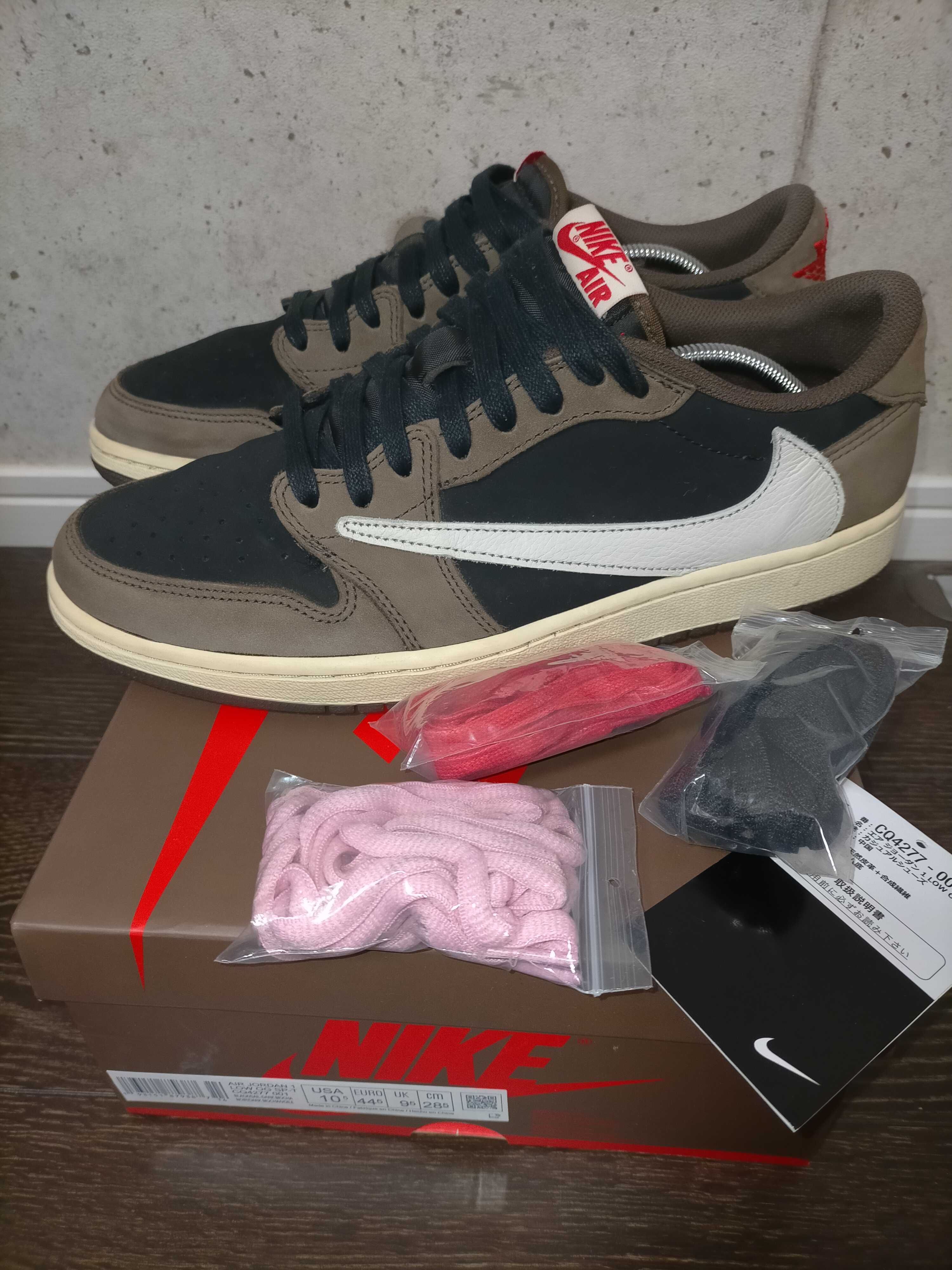 Travis Scott × Nike Air Jordan 1 Low OG SP-T  "Black/Dark Mocha"