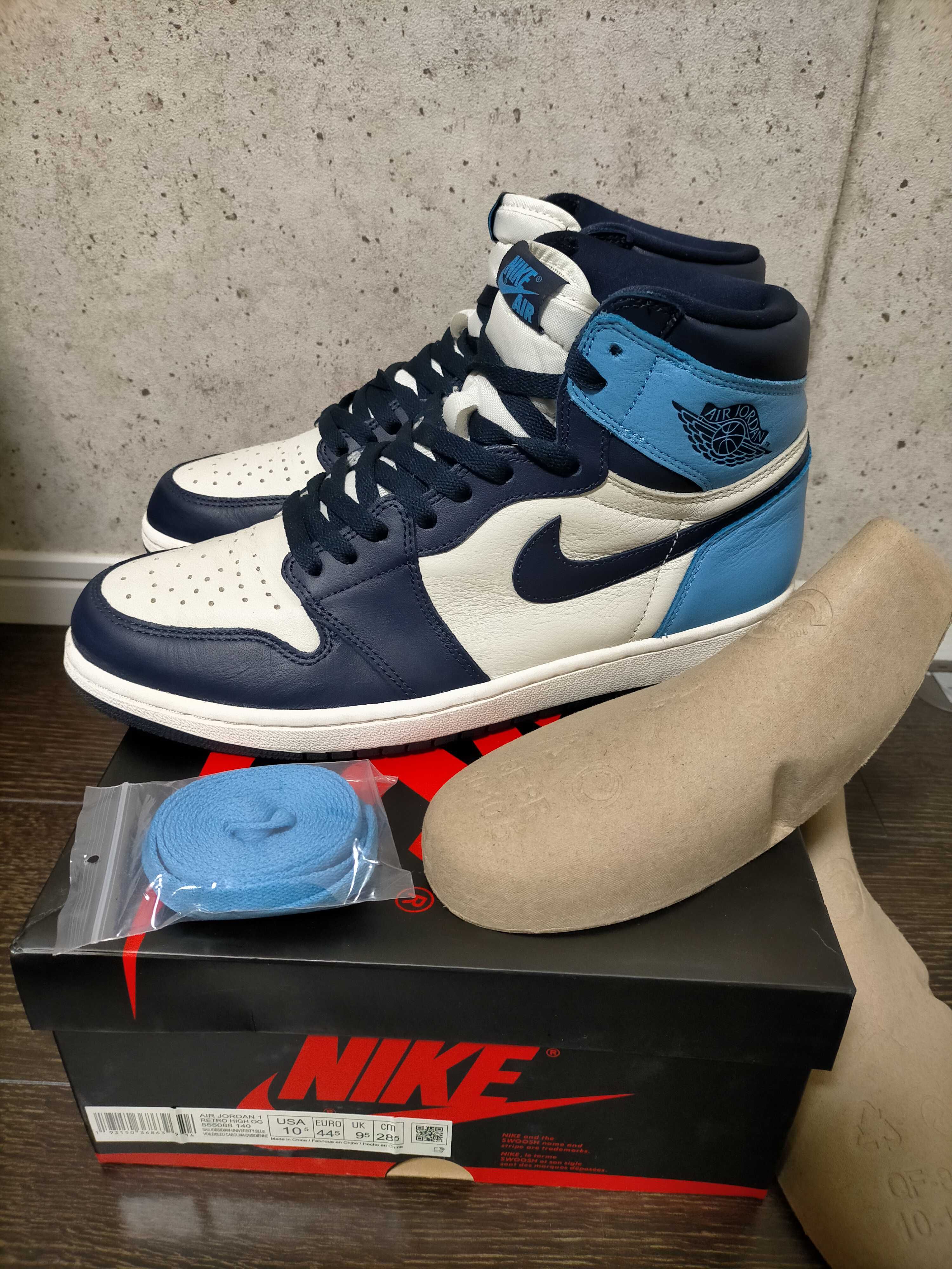 Nike Air Jordan 1 Retro High OG "Obsidian/University Blue"