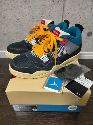 UNION × NIKE AIR JORDAN 4 "OFF NOIR"