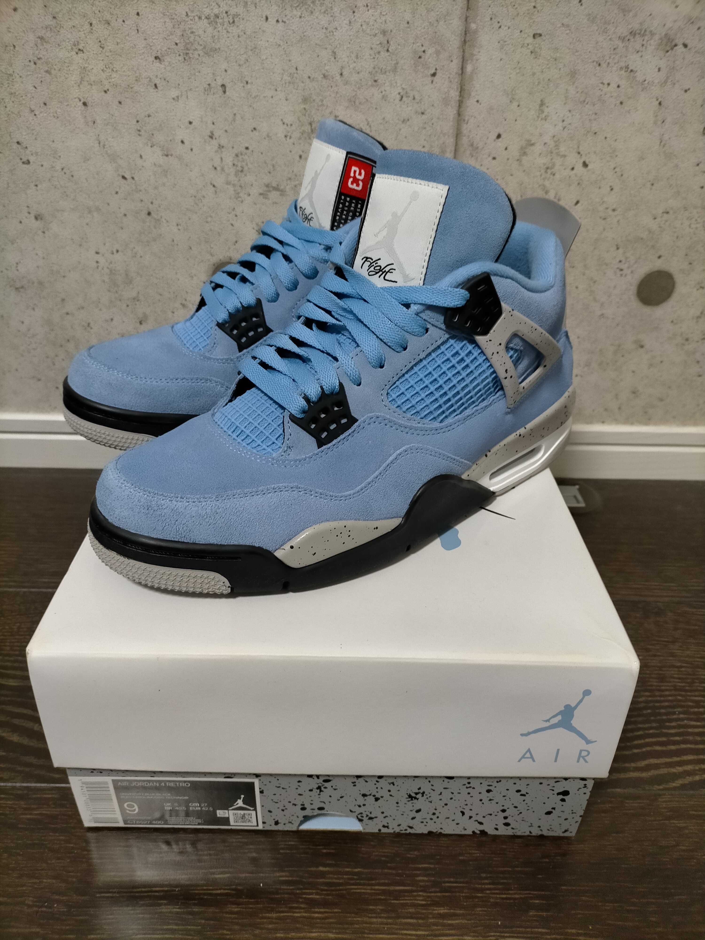 Nike Air Jordan 4 "University Blue"