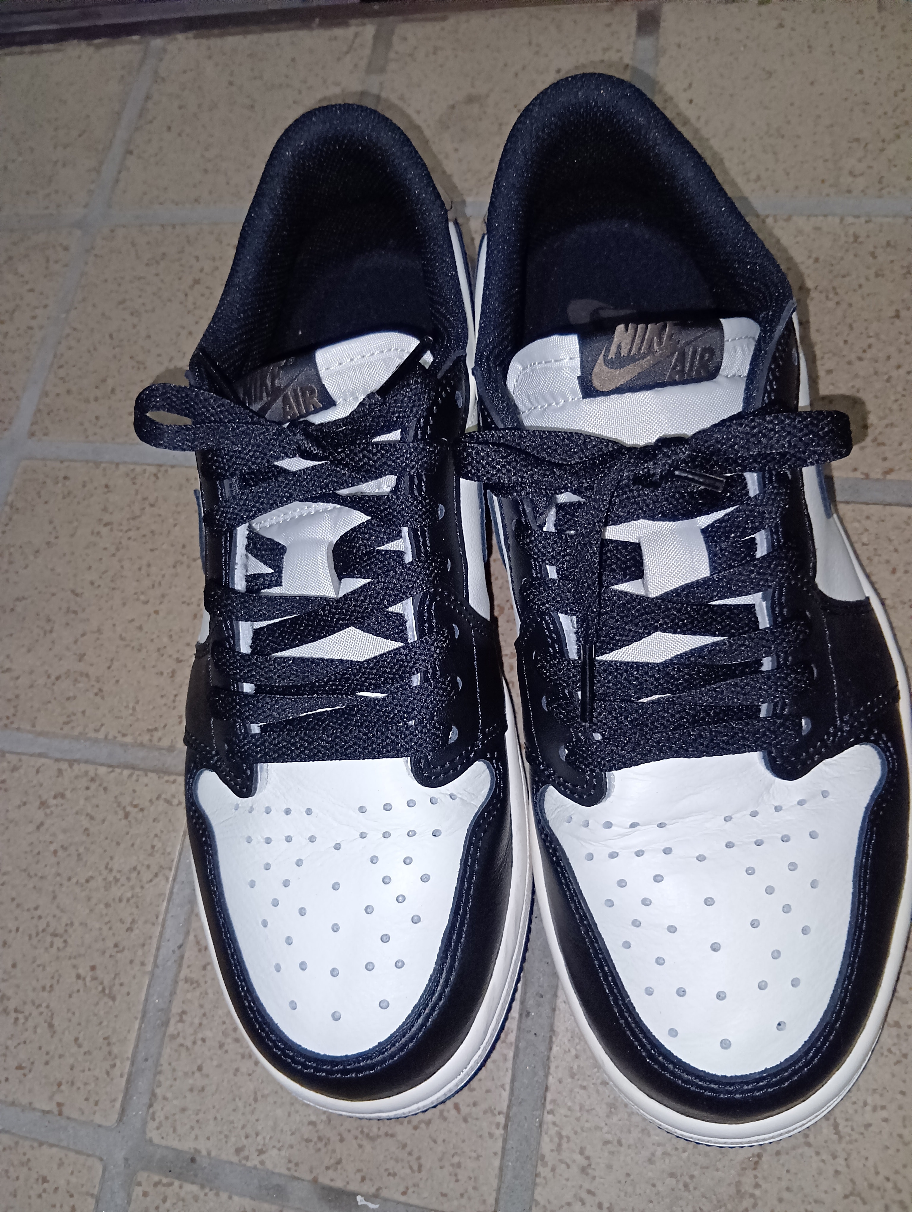 Nike Air Jordan 1 Retro Low OG "Mocha"