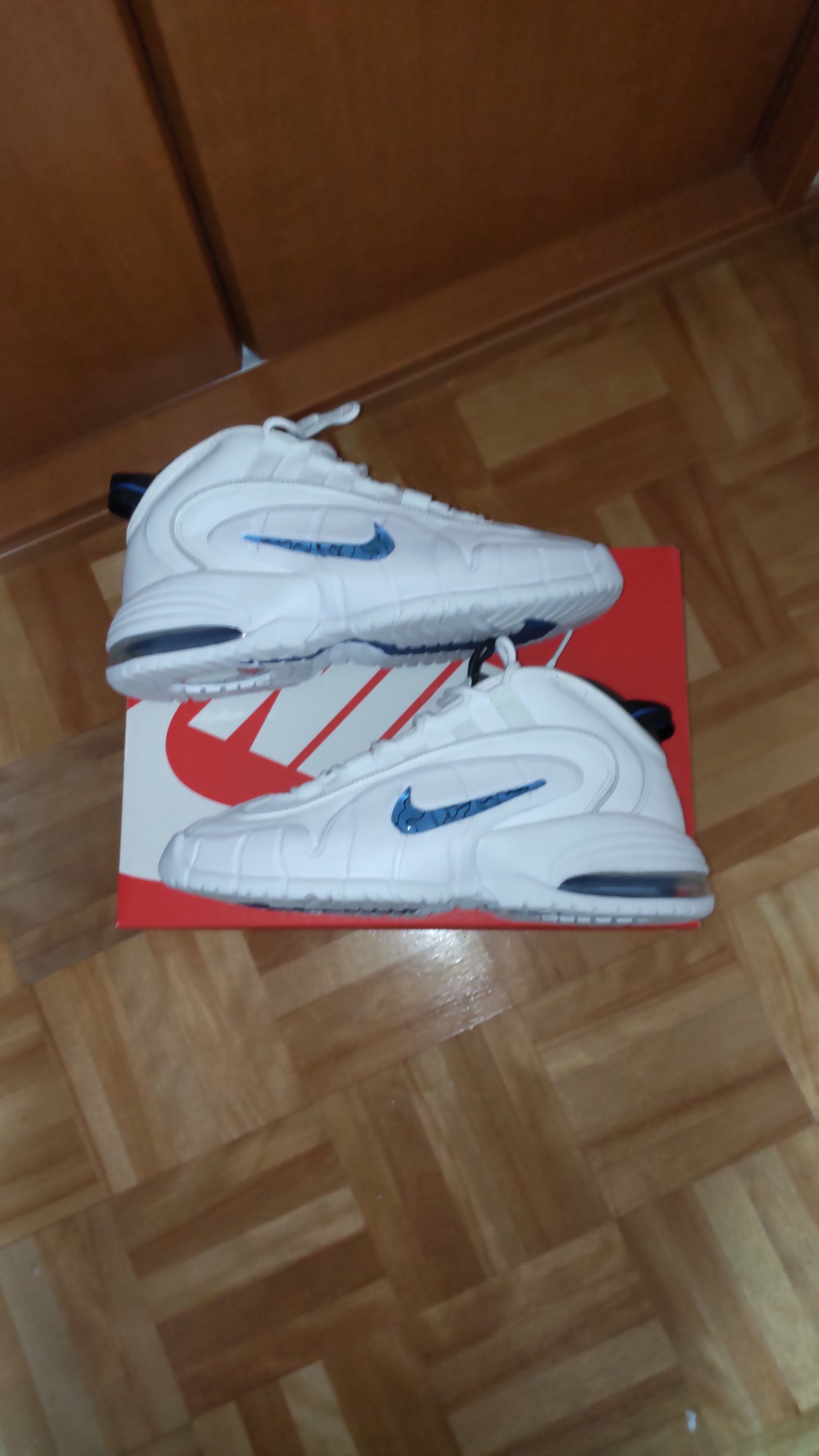 Nike Air Max Penny "White and Varsity Royal"