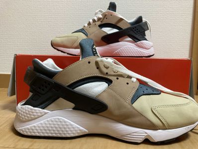 Nike Air Huarache "Escape" (2021)