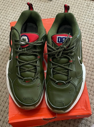 Nike Air Monarch IV "Weekend Campout"