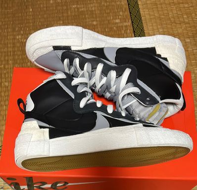 sacai × NIKE BLAZER MID "BLACK/WOLF GREY/WHITE"