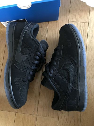 UNDEFEATED × Nike Dunk Low SP "5 ON IT"