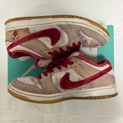 Strangelove × Nike SB Dunk Low "Valentine’s Day"