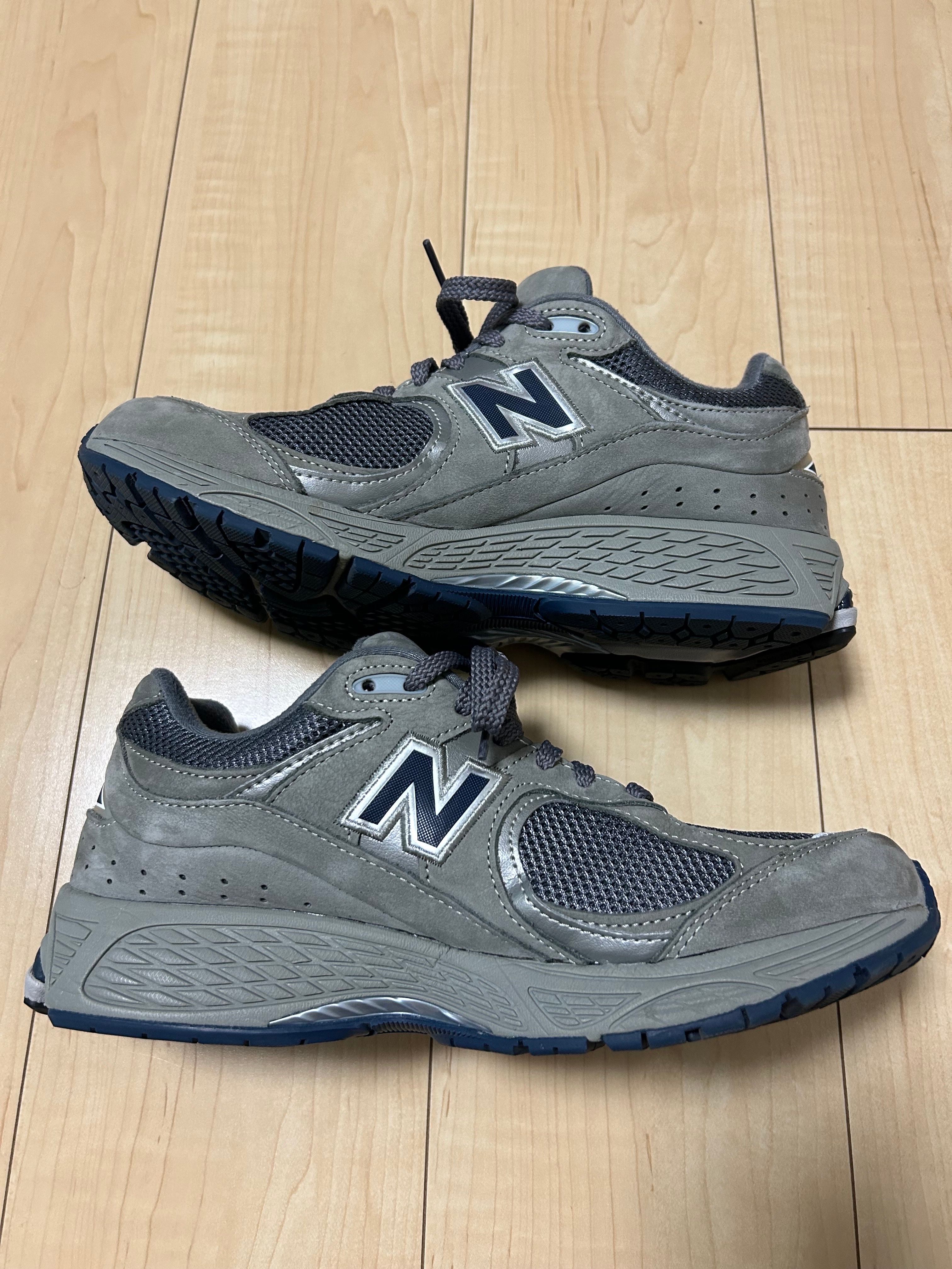 New Balance 2002R "Gray"