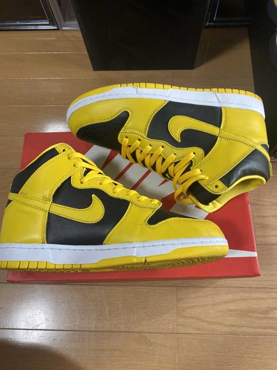 Nike Dunk High "Black/Varsity Maize"