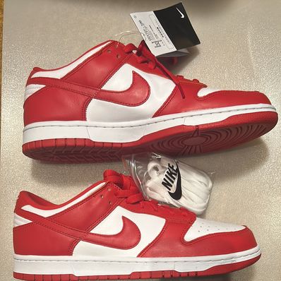 Nike Dunk Low SP "White and University Red"