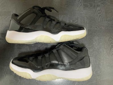 Nike Air Jordan 11 Low "72-10"
