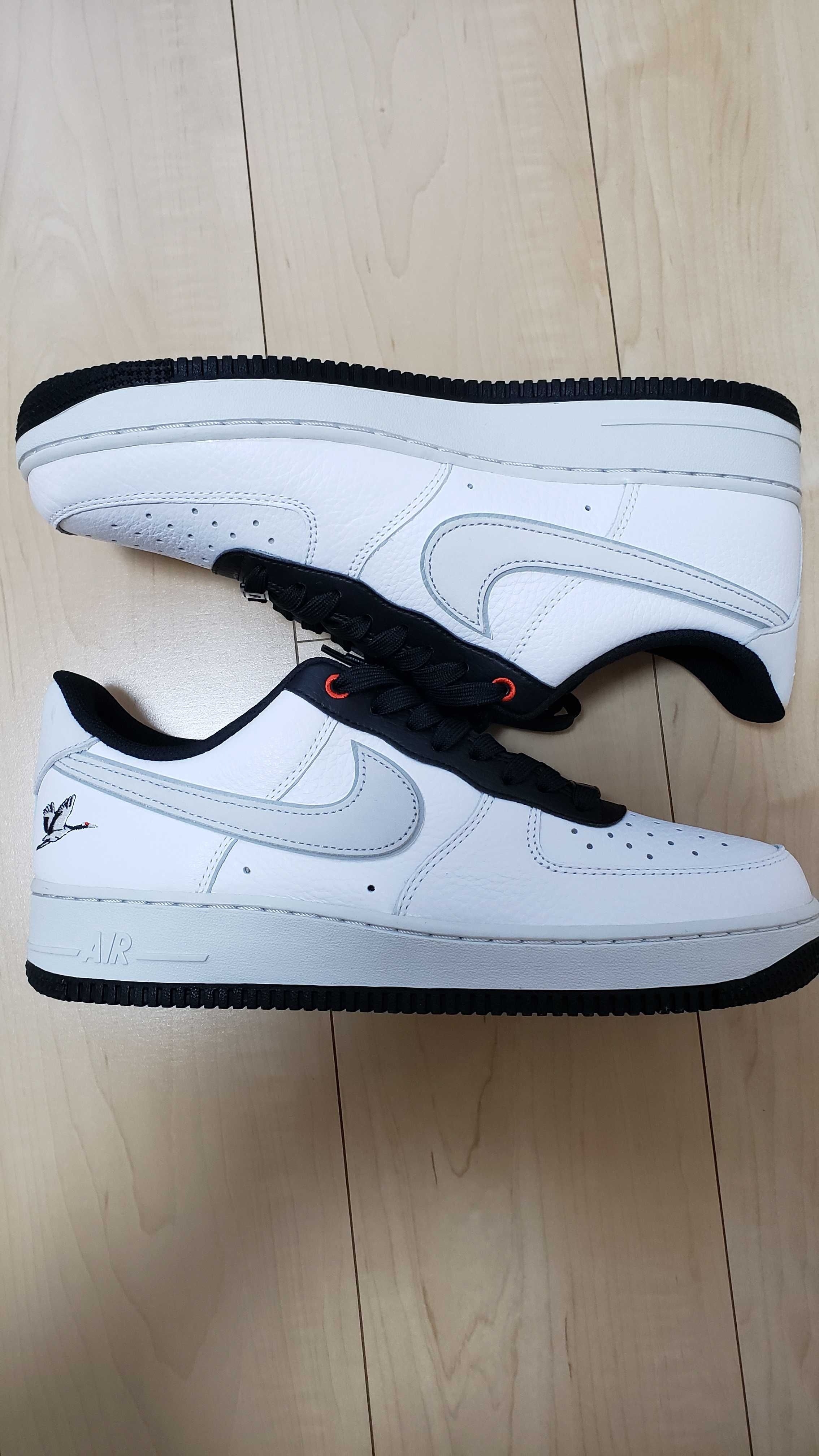 Nike Air Force 1 Low '07 LX "White/Chile Red"