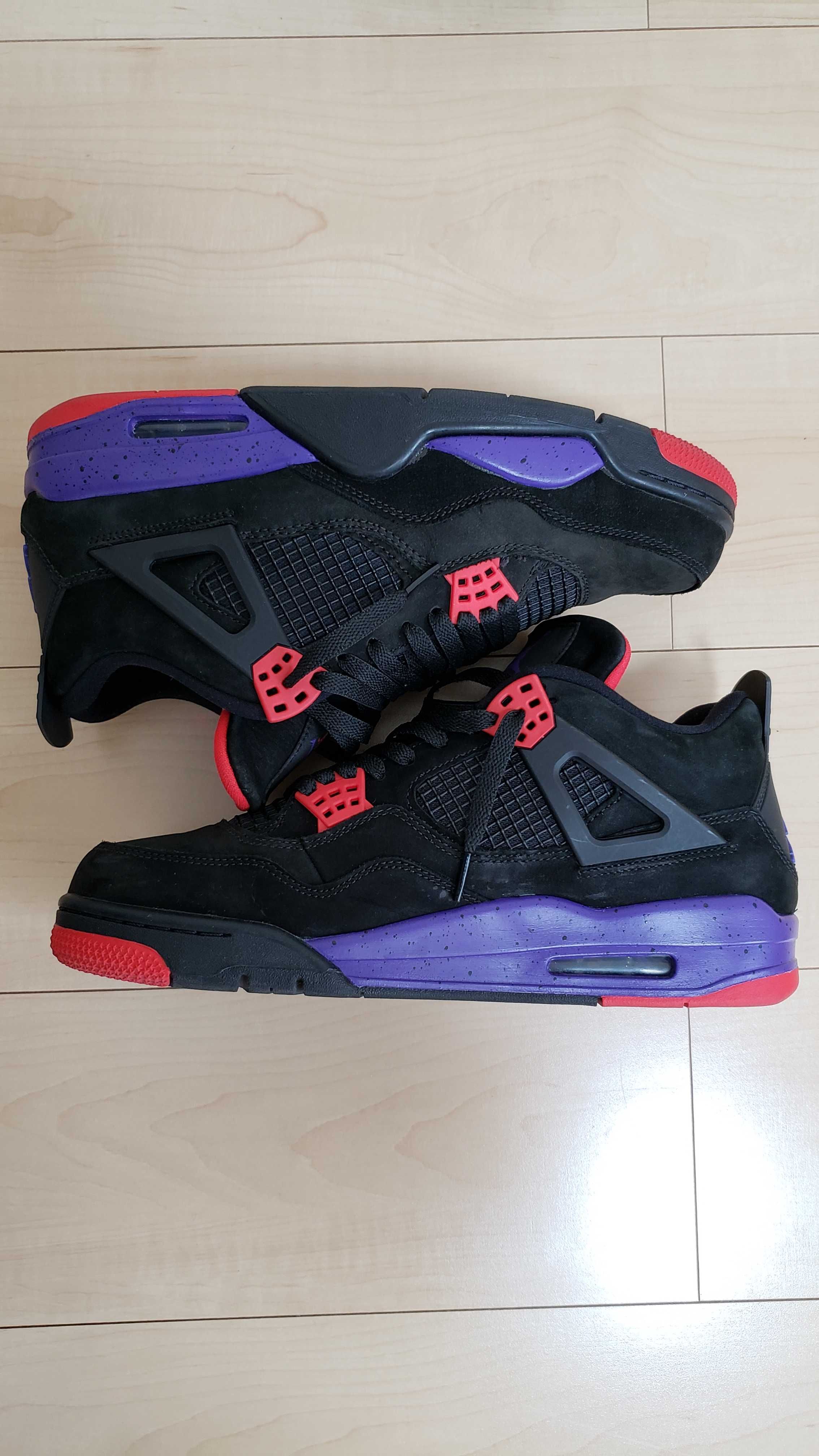 OVO × NIKE AIR JORDAN 4 RETRO DRAKE "RAPTORS"
