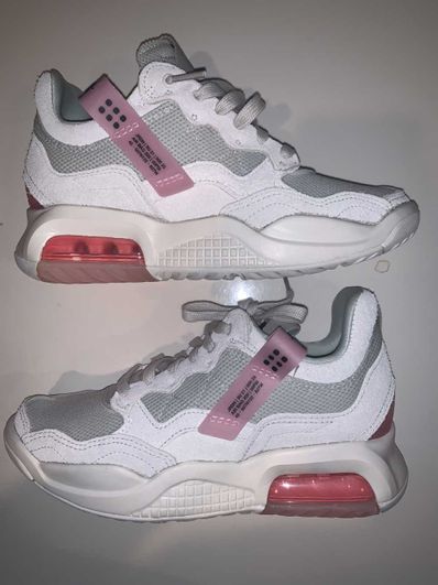 NIKE JORDAN MA2 "TBONE / PINK"