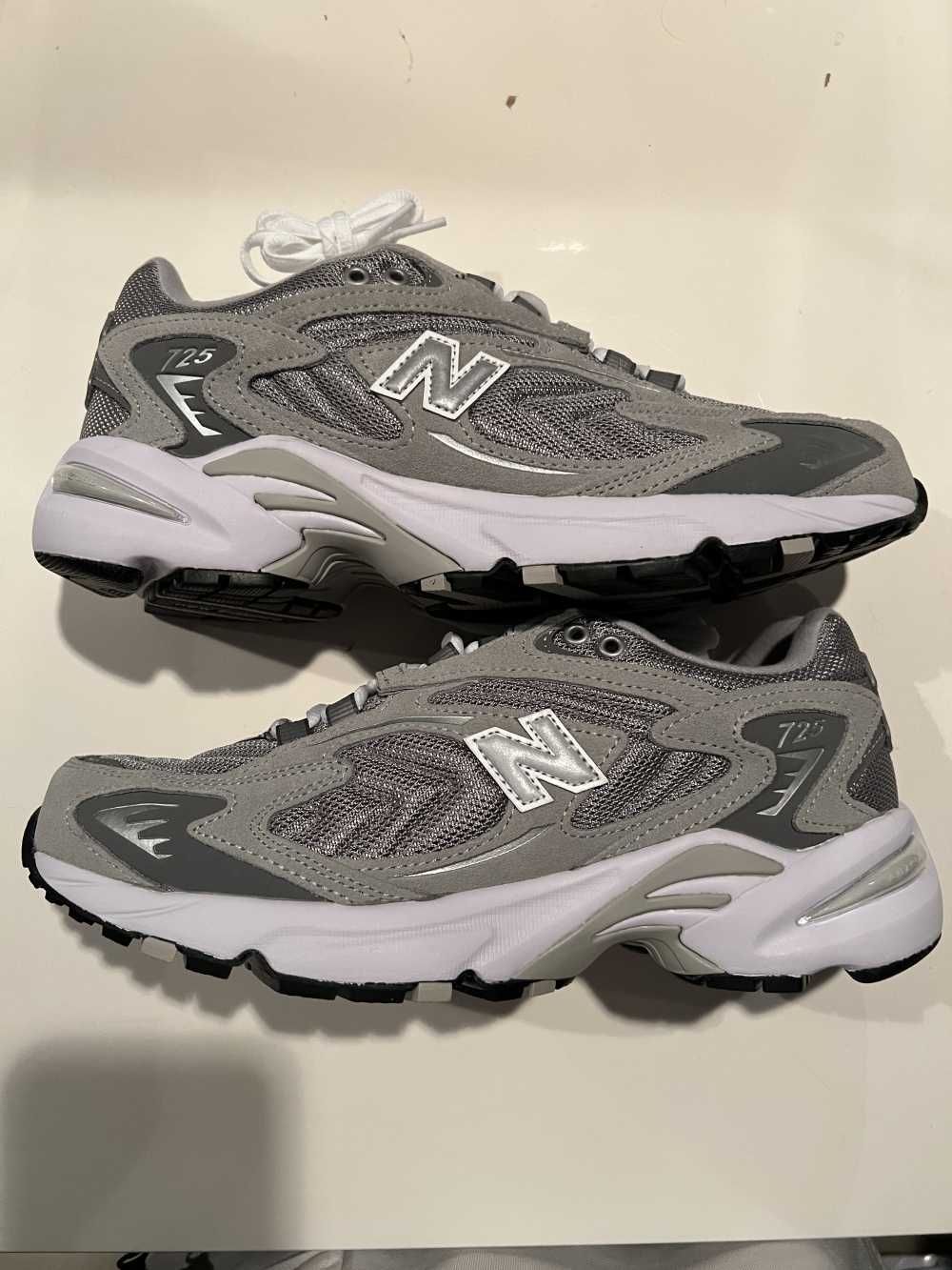 New Balance ML725P "Gray"
