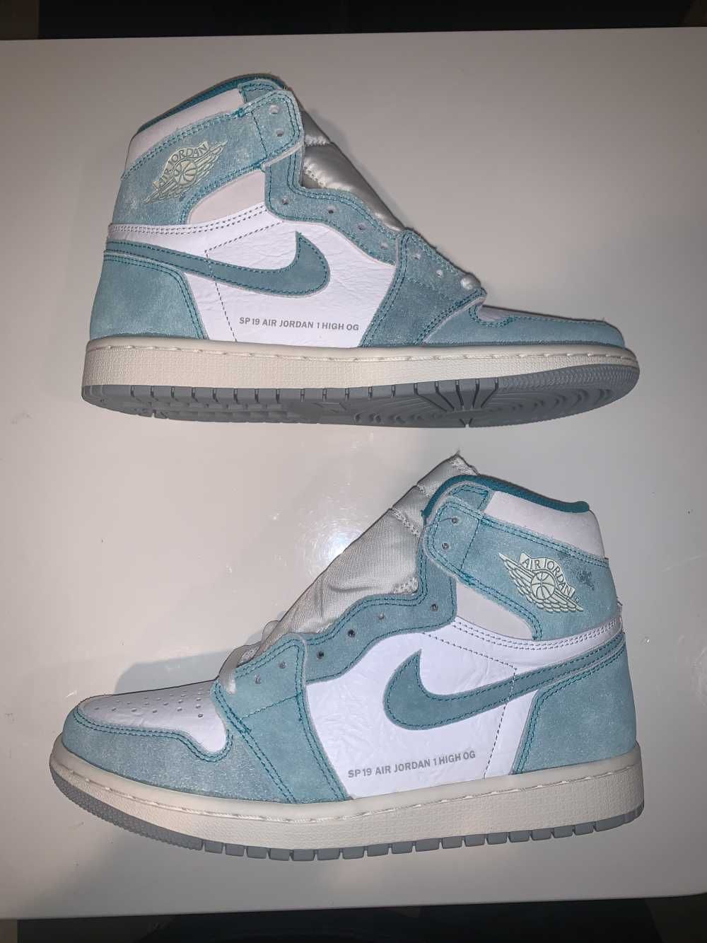 Nike Air Jordan 1 Retro High OG "Turbo Green"