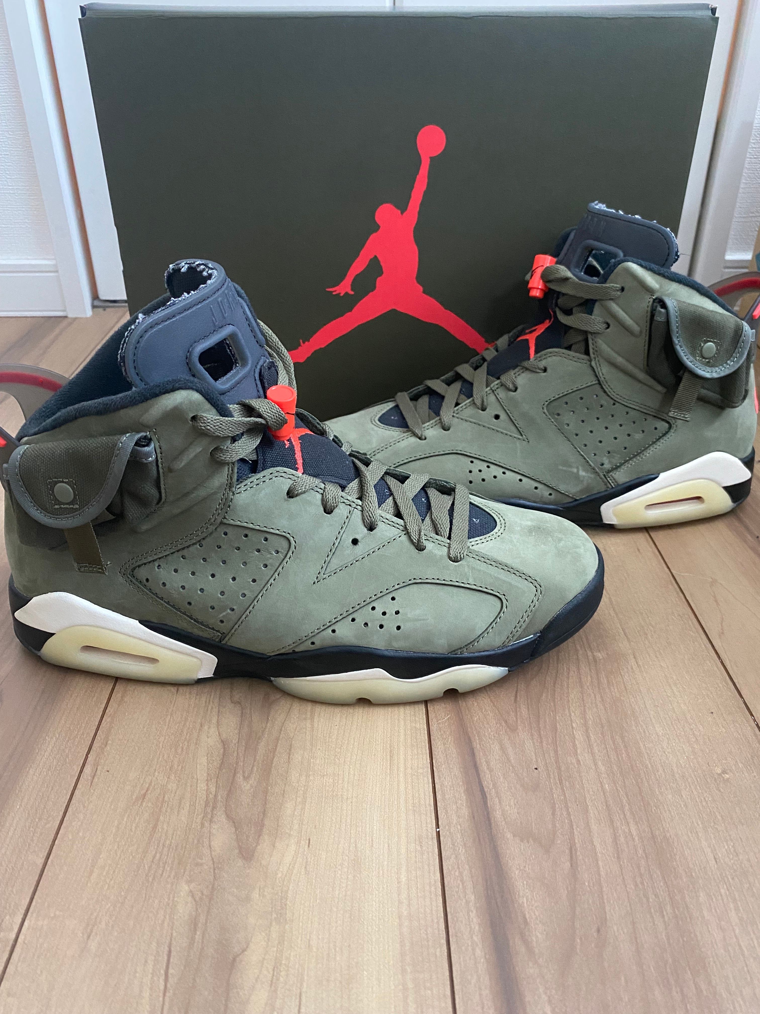 Travis Scott × Nike Air Jordan 6 Retro "Medium Olive"