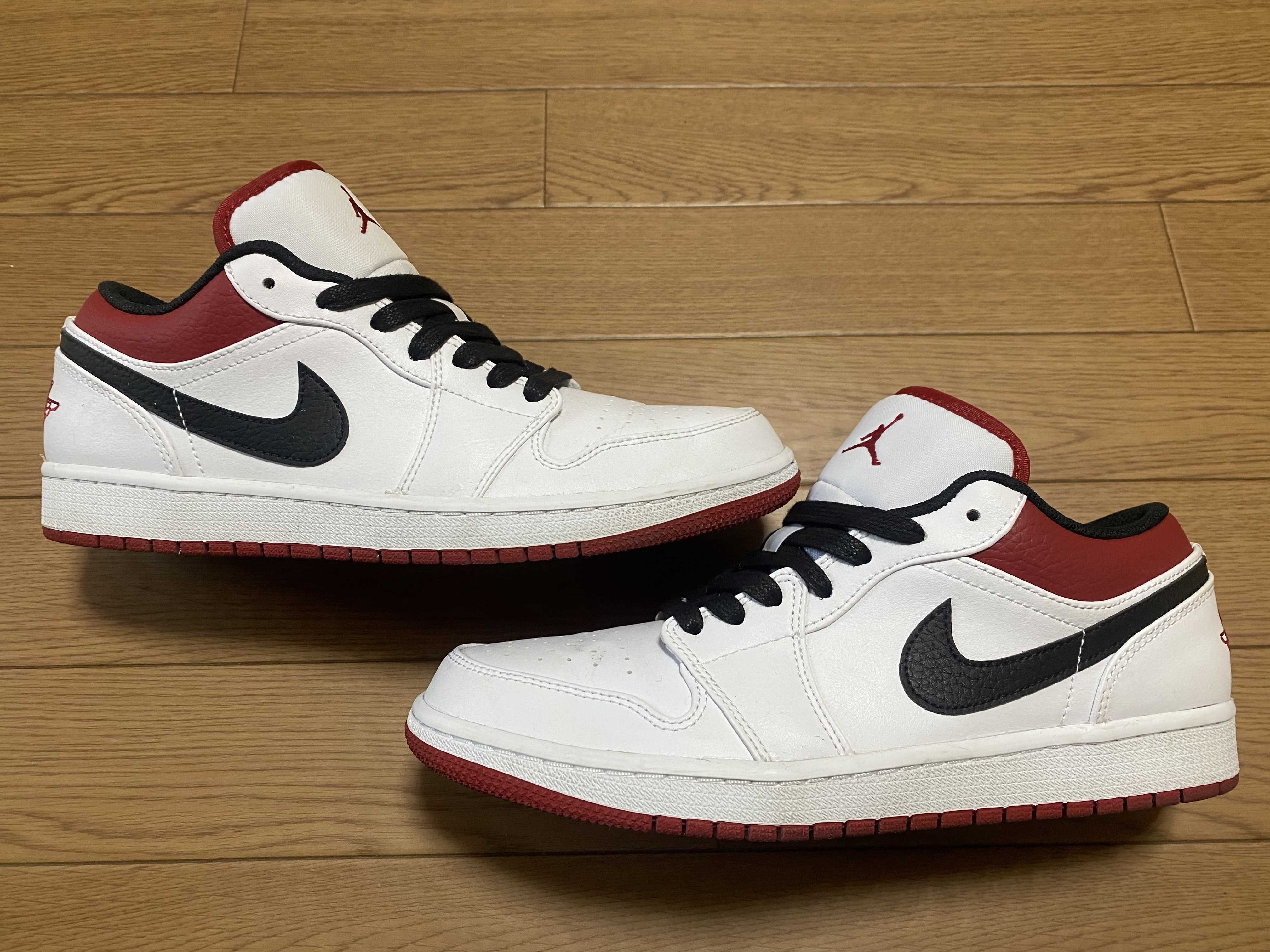 NIKE AIR JORDAN 1 LOW "WHITE/UNIVERSITY RED/BLACK"