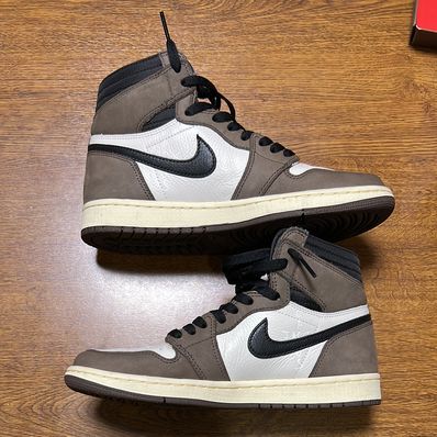 Travis Scott × Nike Air Jordan 1 Retro High OG TS SP "Sail/Dark Mocha"
