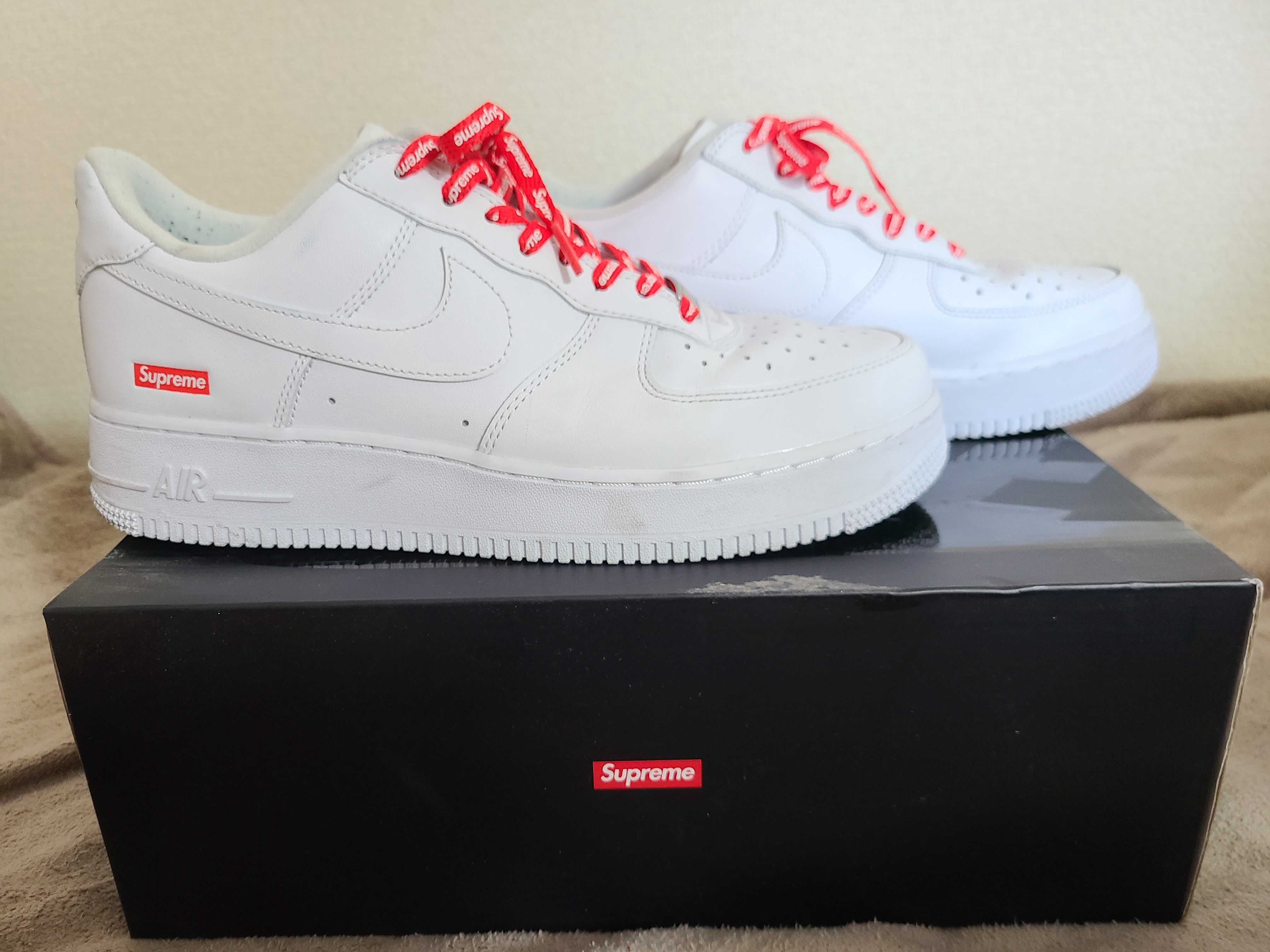 Supreme × Nike Air Force 1 Low "White"