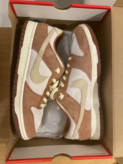 Nike Dunk Low PRM "Medium Curry"