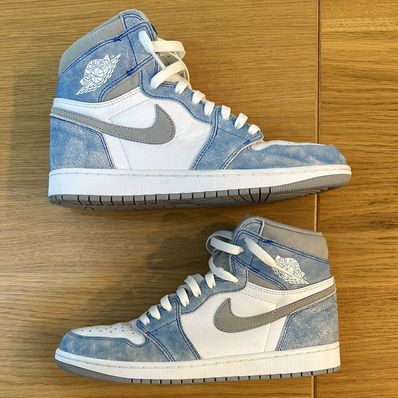 Nike Air Jordan 1 High OG "Hyper Royal"