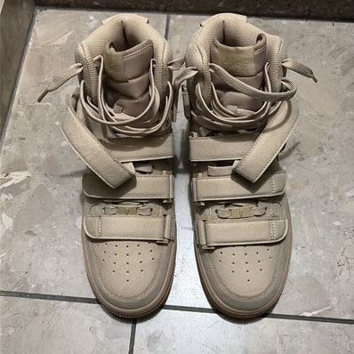 Billie Eilish × Nike Air Force 1 High '07 SP "Mushroom"