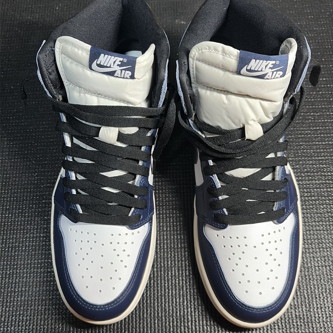 Nike Air Jordan 1 Retro High OG "Midnight Navy"