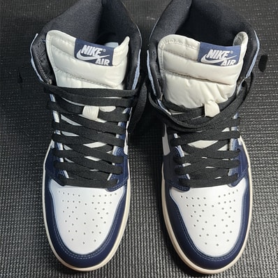 Nike Air Jordan 1 Retro High OG "Midnight Navy"