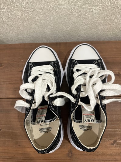 Maison MIHARA YASUHIRO PETERSON OG Sole Canvas Low-top Sneaker "Black"