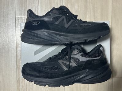 New Balance 990V6 "Triple Black"