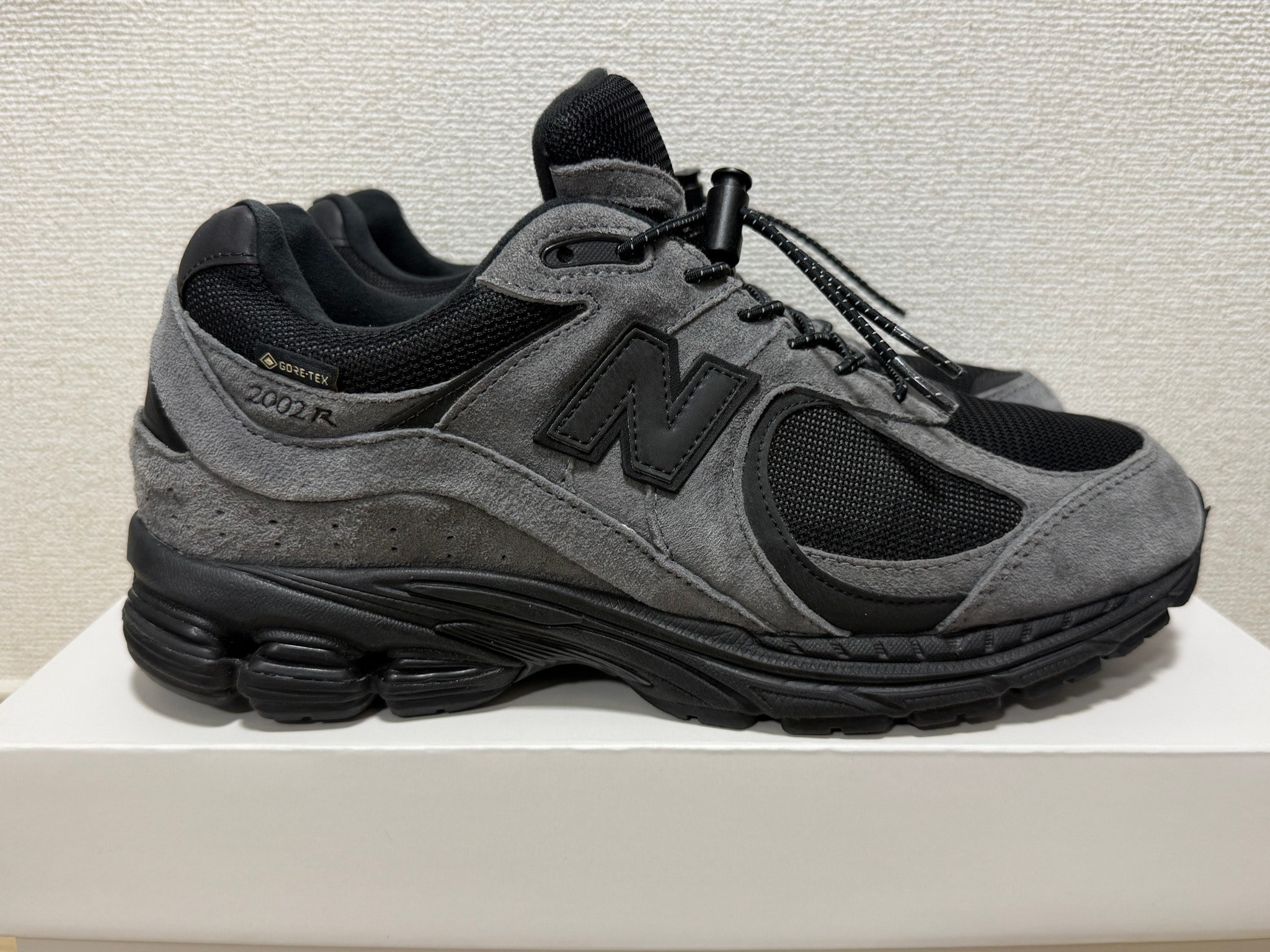 JJJJound × New Balance 2002R GORE-TEX "Charcoal" M2002RXZ
