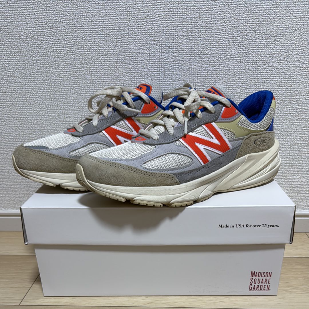 KITH × New Balance 990V6 Madison Square Garden "Sanddrift"