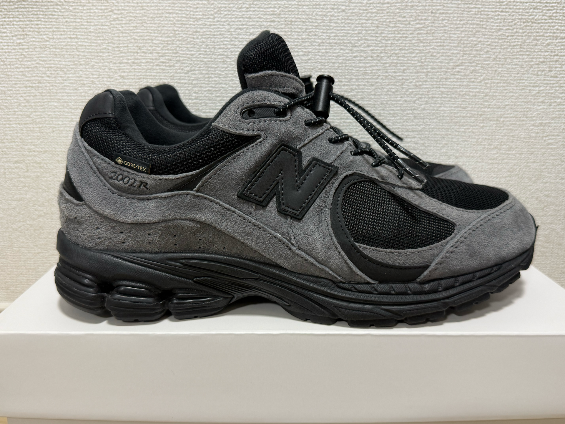 JJJJound × New Balance 2002R GORE-TEX "Charcoal" M2002RXZ