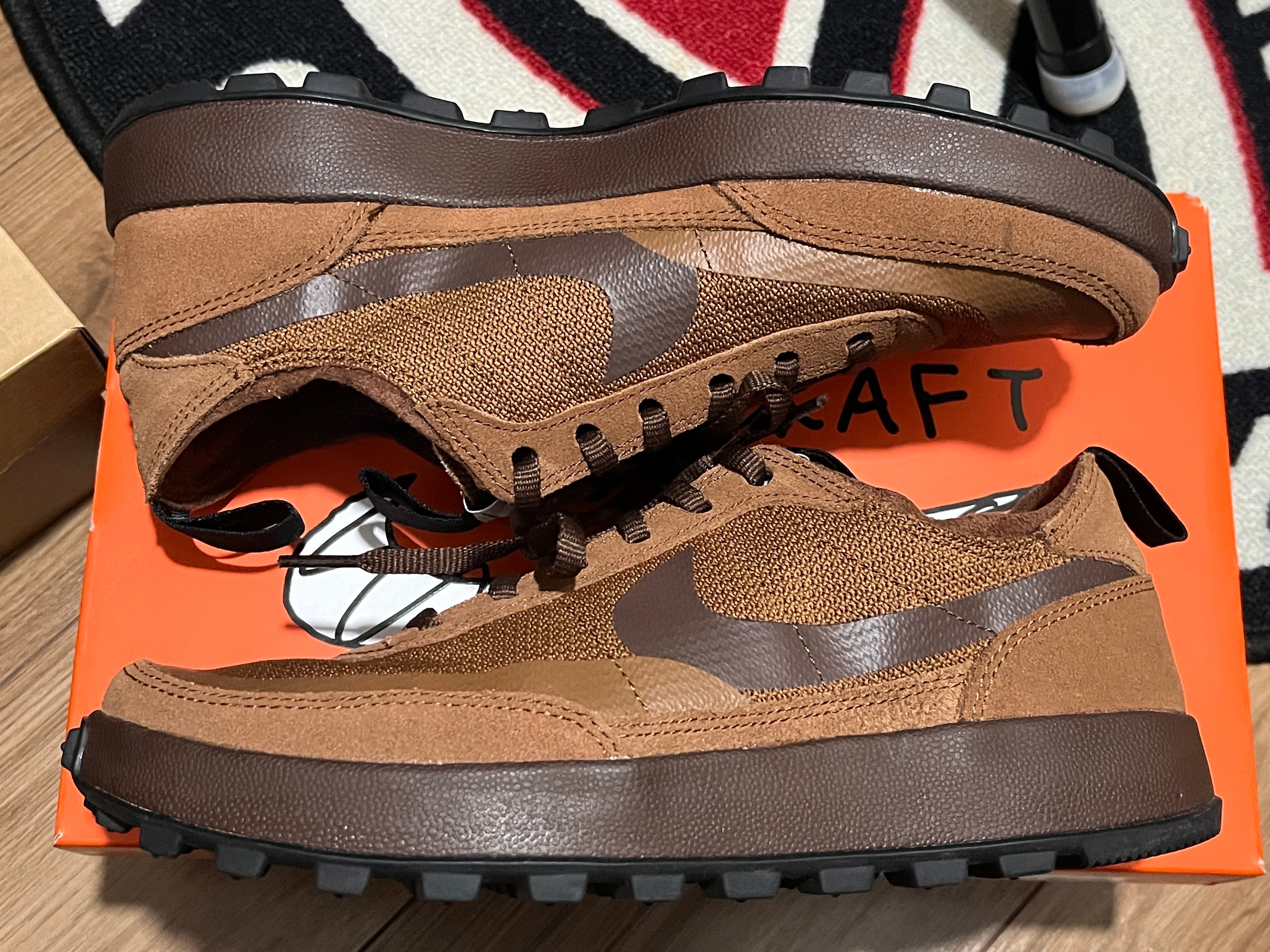 トムサックス × ナイキクラフト ウィメンズ ジェネラル パーパス シュー "ブラウン"