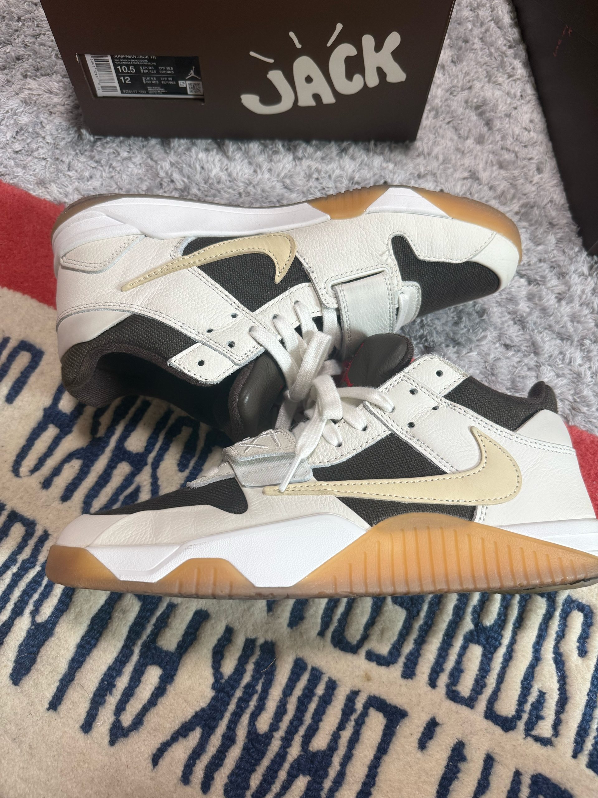 Travis Scott × Nike Jordan Jumpman Jack TR "Sail and Dark Mocha"