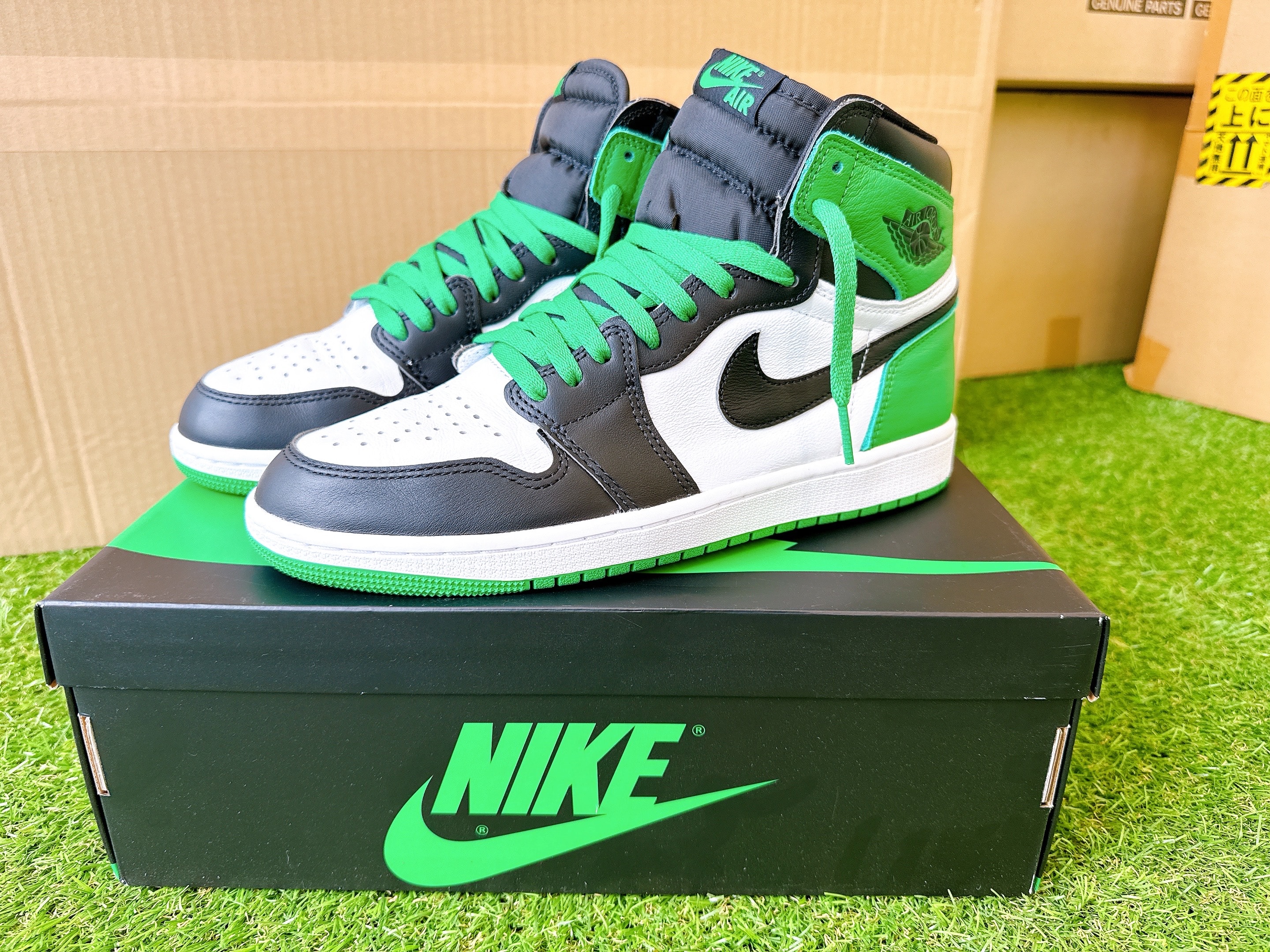 Nike Air Jordan 1 Retro High OG "Celtics/Black and Lucky Green" (2023)