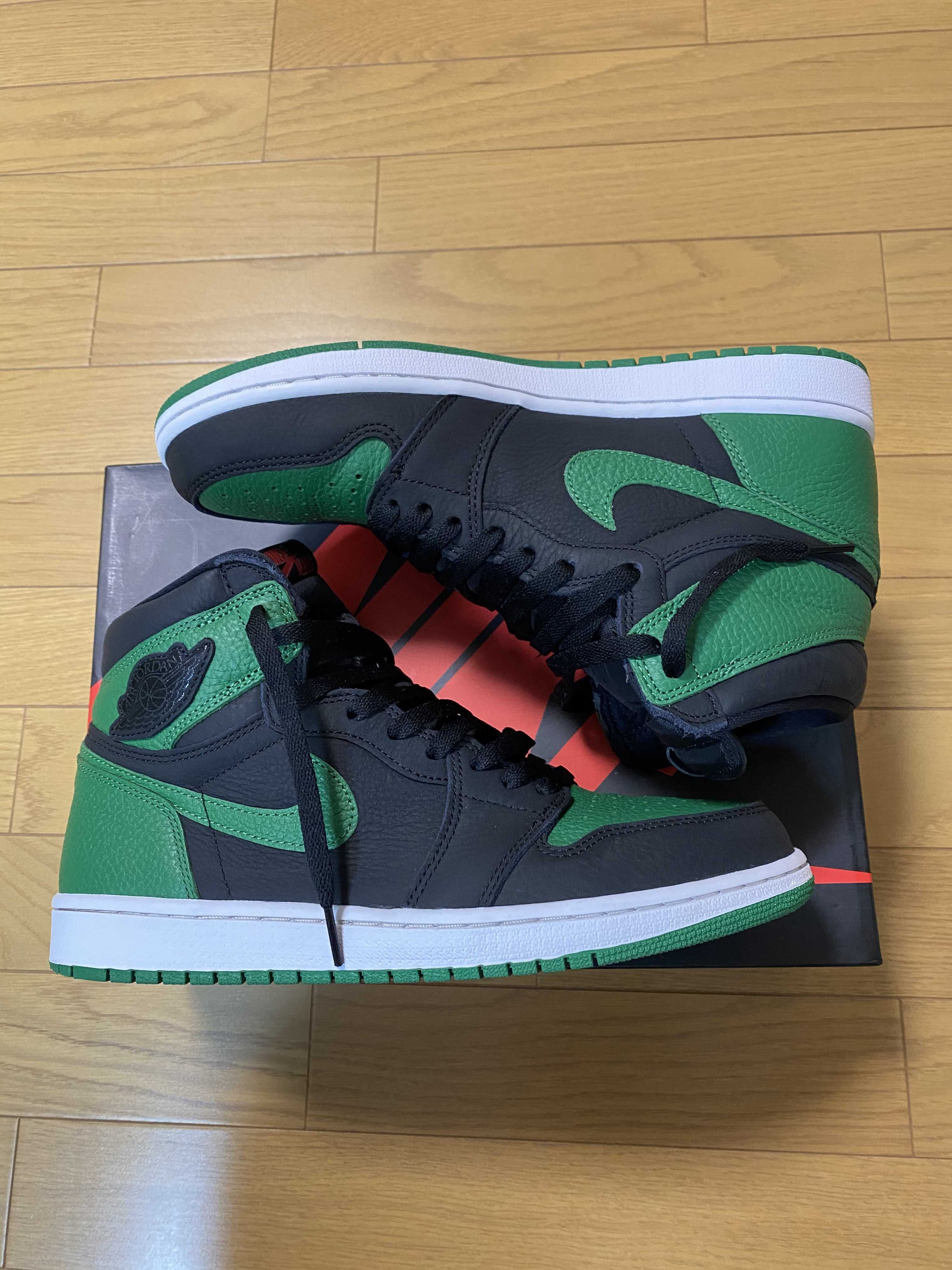 Nike Air Jordan 1 Retro High OG "Black/Pine Green" (2020)      