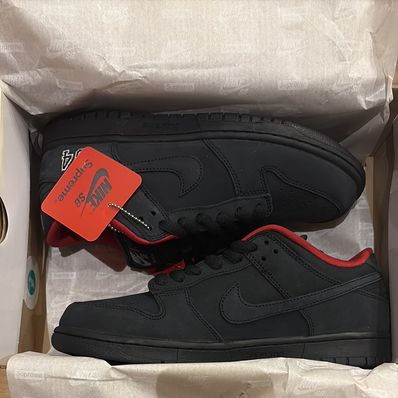 Supreme × Nike SB Dunk Low "Black" (25FW Week2)