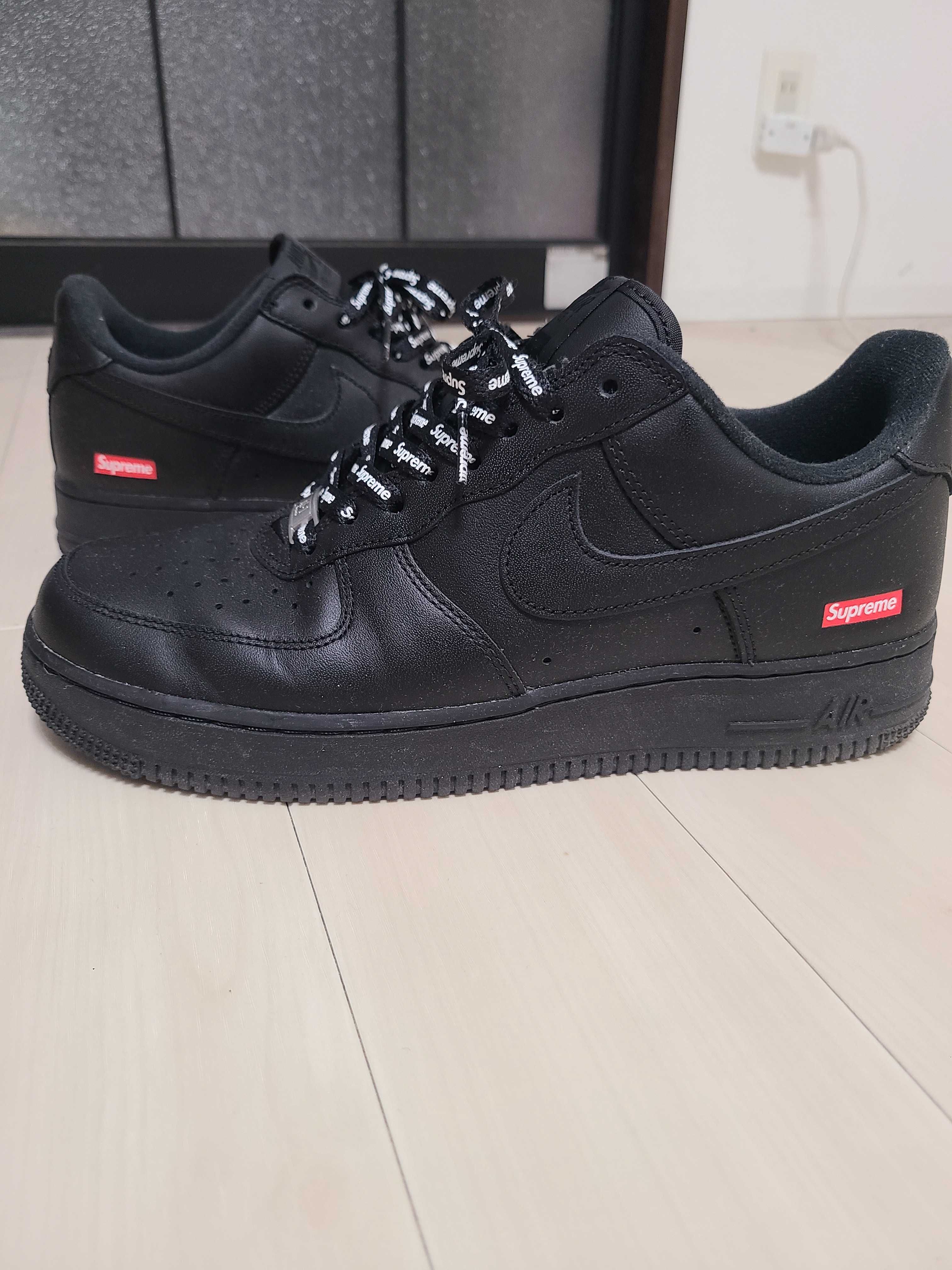 Supreme × Nike Air Force 1 Low "Black"
