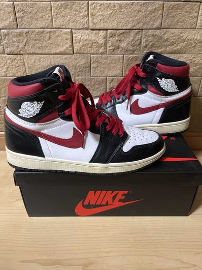 Nike Air Jordan 1 Retro High "Black/White/Sail/Gym Red"