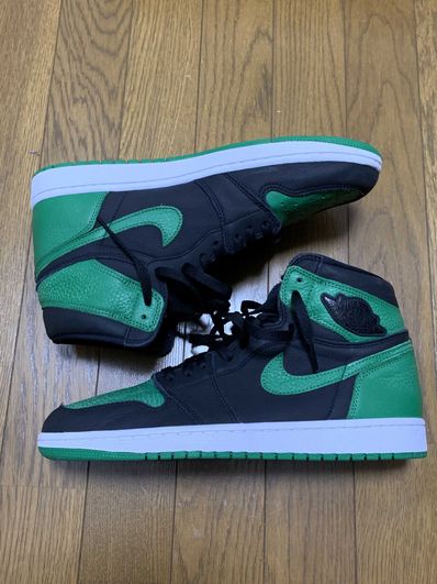 Nike Air Jordan 1 Retro High OG "Black/Pine Green" (2020)