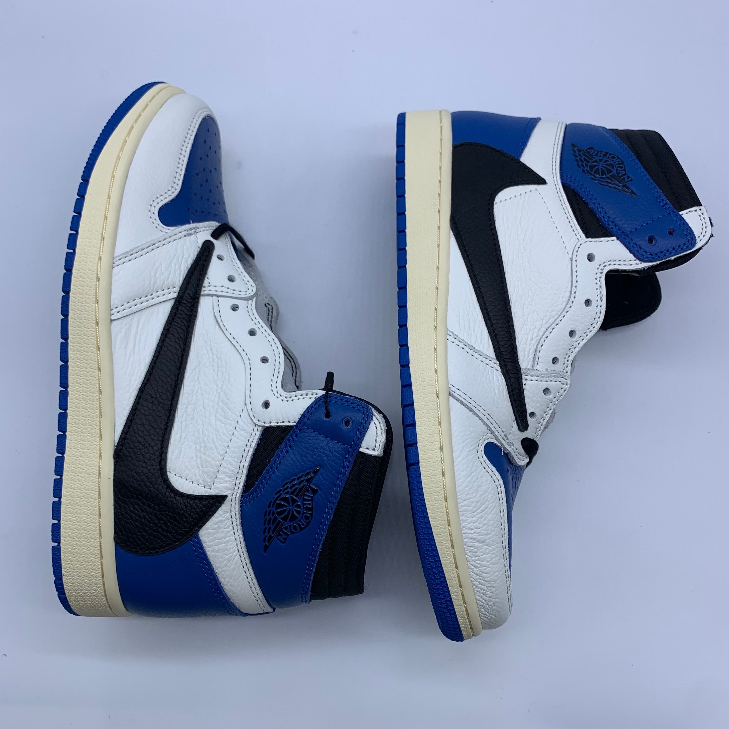 Travis Scott × fragment design × Nike Air Jordan 1 Retro High OG SP "Military Blue"