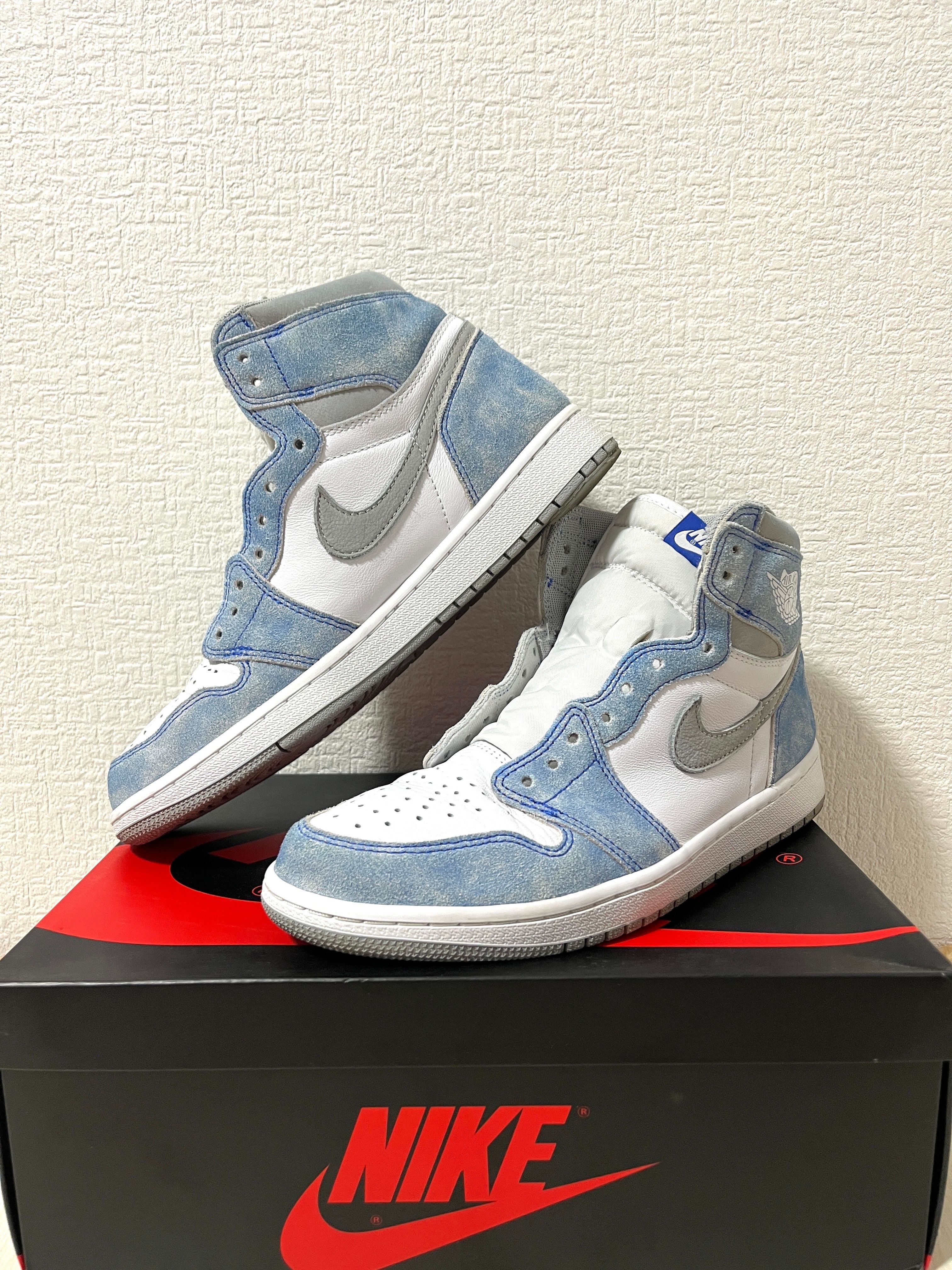 Nike Air Jordan 1 High OG "Hyper Royal"
